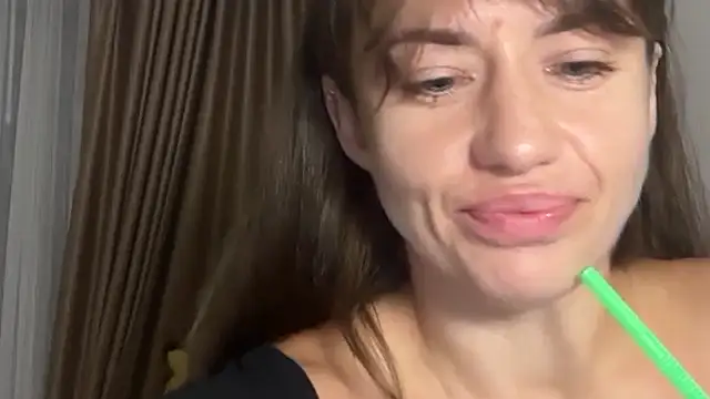 missRorian online show from 05-15-26, 05:11