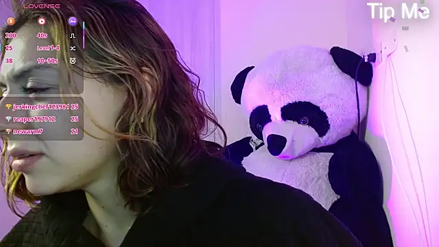 Snapshot of aprildumont chatting on 04-29-26, 04:38 aprildumont online show from 04-29-26, 04:38