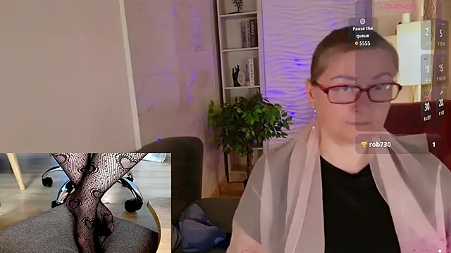 Alexandra Kind online show from 05-20-26, 08:50