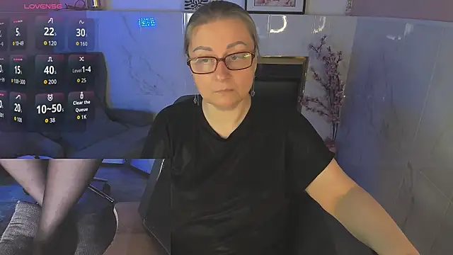 Alexandra Kind online show from 04-21-26, 08:48