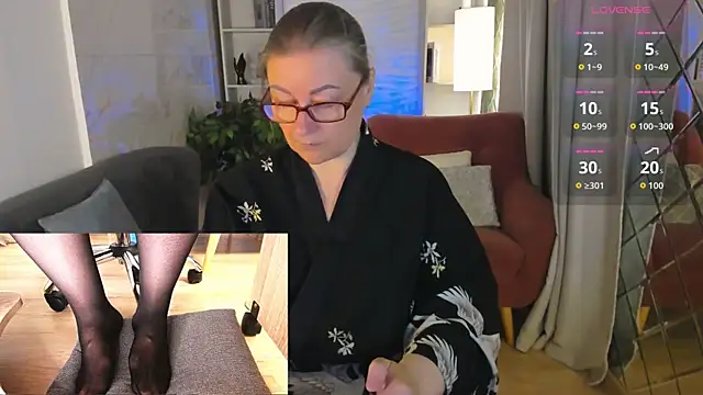 Alexandra Kind online show from 05-30-26, 08:47
