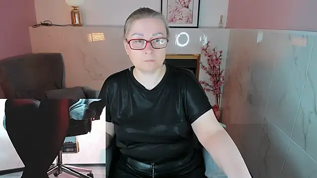 Alexandra Kind online show from 05-01-26, 01:27
