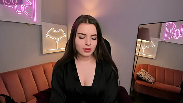 AliceLiador  online show from 05-11-26, 02:45