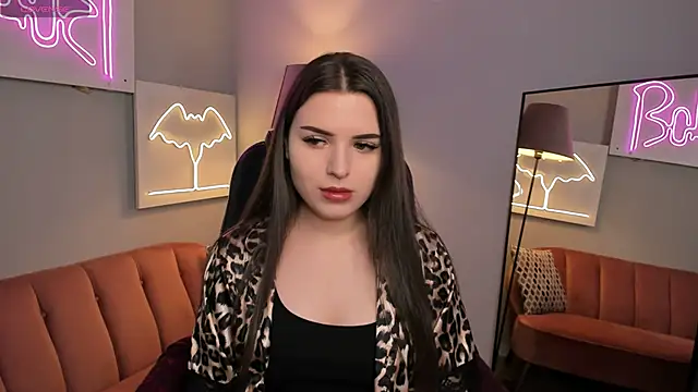 AliceLiador  online show from 04-26-26, 02:36