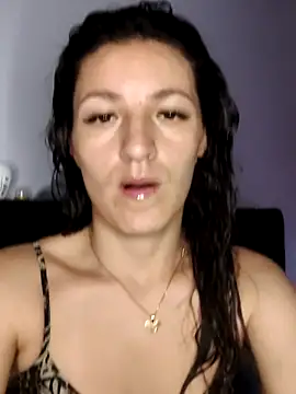 Snapshot of tina_sussy chatting on 06-04-26, 12:21 tina sussy online show from 06-04-26, 12:21