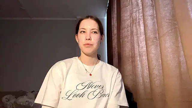 babykiisa online show from 04-18-26, 12:18