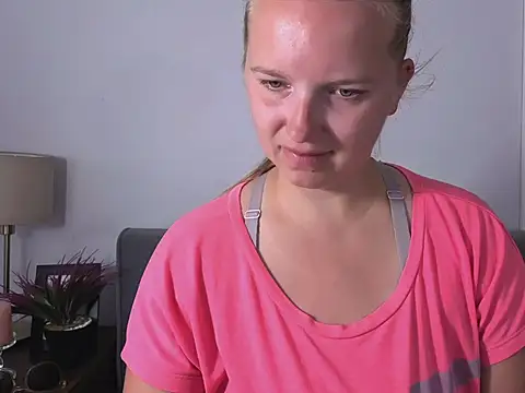 Snapshot of RoseTeacherX chatting on 07-06-26, 06:31 RoseTeacherX online show from 07-06-26, 06:31