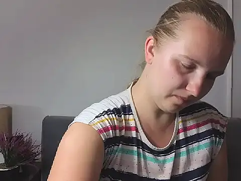 RoseTeacherX online show from 05-26-26, 05:22
