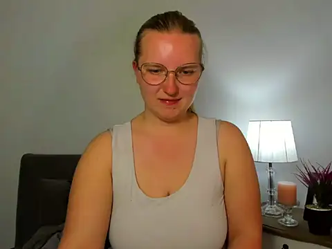 RoseTeacherX online show from 04-28-26, 05:28