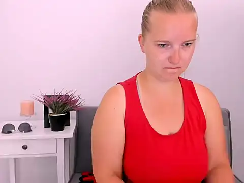Snapshot of RoseTeacherX chatting on 07-17-26, 07:27 RoseTeacherX online show from 07-17-26, 07:27