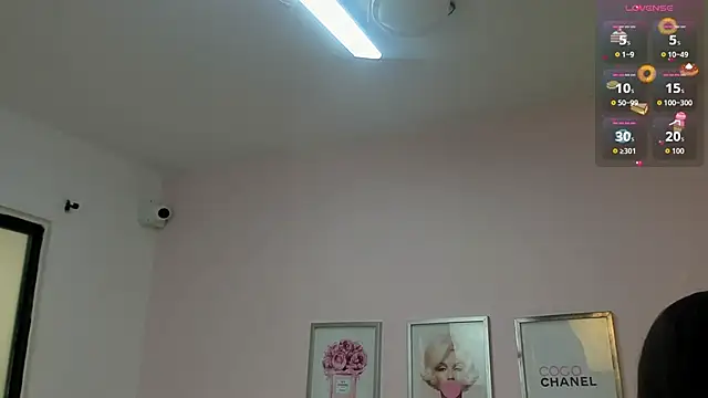 KimberlyBoonee online show from 06-15-26, 07:35