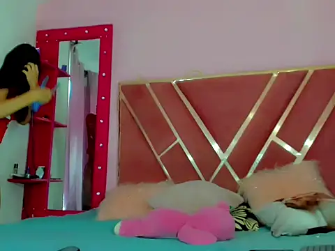 Dollcute  online show from 04-27-26, 01:09