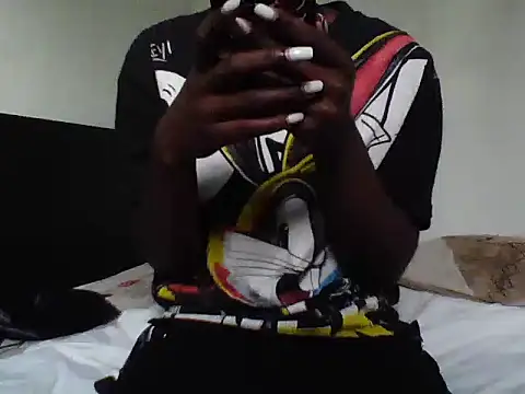 Snapshot of blisspie chatting on 06-14-26, 03:02 blisspie online show from 06-14-26, 03:02