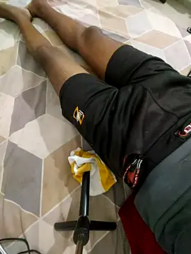 handsomeboyrk online show from 04-15-26, 01:37