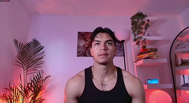 andyypalmer  online show from 06-12-26, 11:41