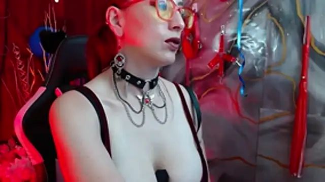Queenscarlettsecret online show from 07-16-26, 01:08