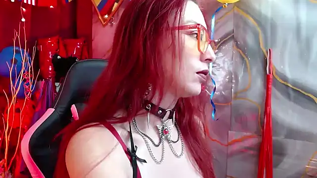 Queenscarlettsecret online show from 07-17-26, 01:19