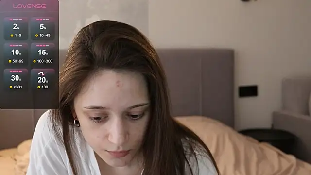 ellyellow online show from 04-18-26, 08:38