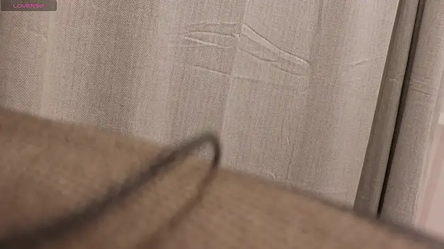 ellyellow online show from 04-16-26, 08:53