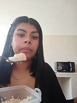 SOFIA-11  online show from 05-22-26, 06:06