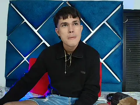 EdwinBoys online show from 05-04-26, 01:36