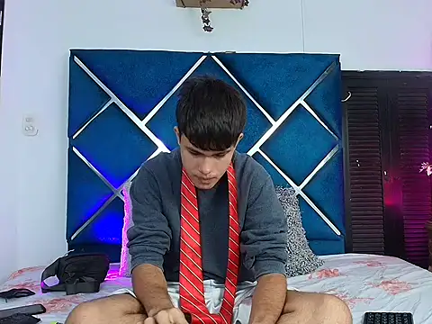 EdwinBoys online show from 04-18-26, 12:51