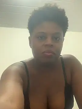 Jennifer3096 online show from 04-14-26, 09:20