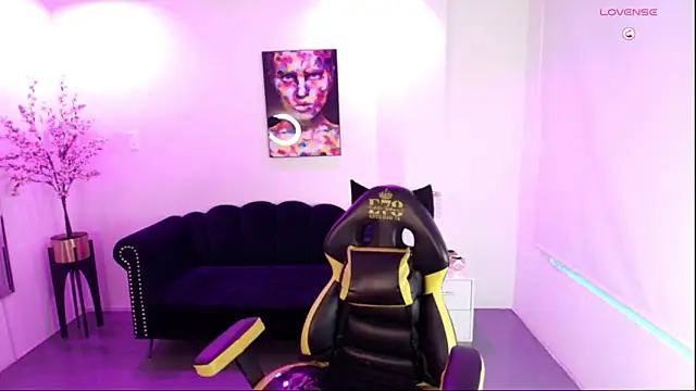 Zoe M00n online show from 05-11-26, 12:28
