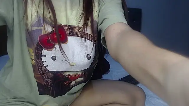 LittleAli0311 online show from 07-22-26, 04:58
