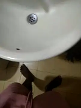 juniorcc123 online show from 04-15-26, 04:40