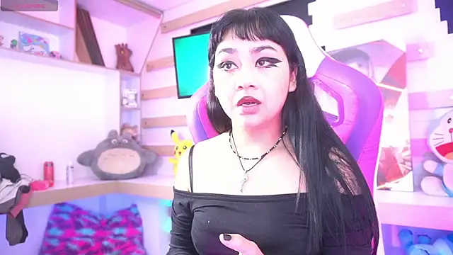 MakiGG  online show from 04-18-26, 12:35