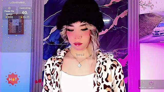 moon sweet- online show from 05-28-26, 03:36
