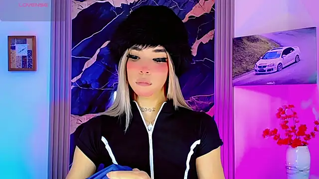 moon sweet- online show from 05-17-26, 03:17