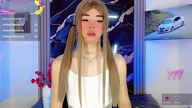 Snapshot of moon_sweet- chatting on 06-26-26, 04:07 moon sweet- online show from 06-26-26, 04:07