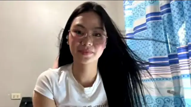 HedyTeverbaugh online show from 04-19-26, 06:47