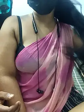sweetylove01 online show from 05-15-26, 06:06