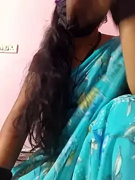 sweetylove01 online show from 06-21-26, 01:22