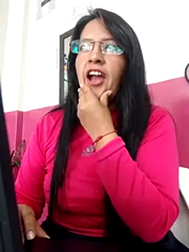 Snapshot of Gaby_lulu chatting on 05-05-26, 06:11 Gaby lulu online show from 05-05-26, 06:11