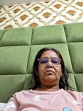 Shalini3456 online show from 05-21-26, 10:29