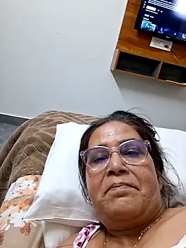 Shalini3456 online show from 05-17-26, 02:28