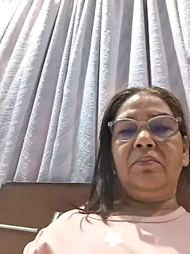 Shalini3456 online show from 05-24-26, 04:12