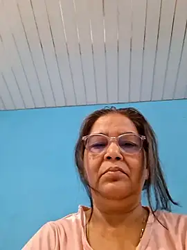 Shalini3456 online show from 05-10-26, 04:05
