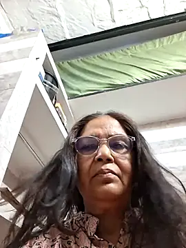 Shalini3456 online show from 05-15-26, 06:44