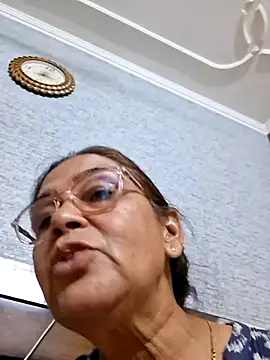 Shalini3456 online show from 04-25-26, 02:47
