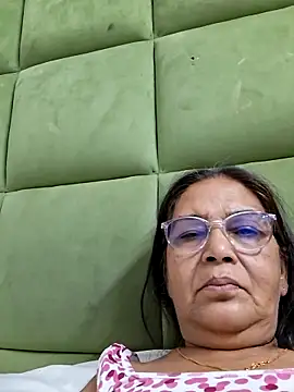 Shalini3456 online show from 05-17-26, 02:22