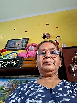 Shalini3456 online show from 04-30-26, 08:54