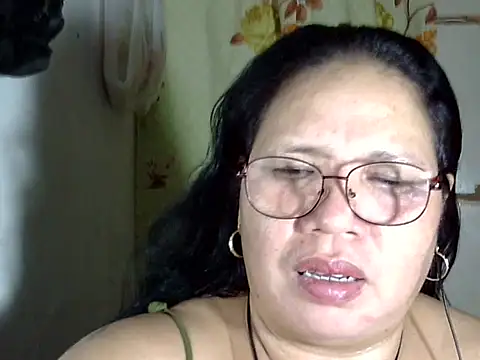 HottyCurlyPeanut online show from 05-10-26, 05:11