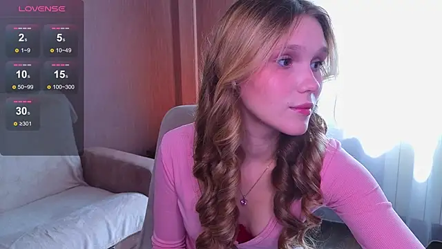 AdelineCrash online show from 07-09-26, 04:46