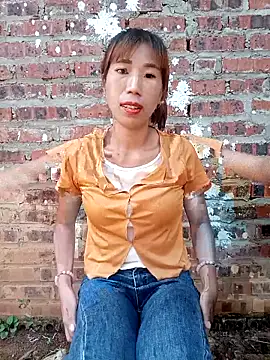 Elena Mia online show from 05-15-26, 11:14