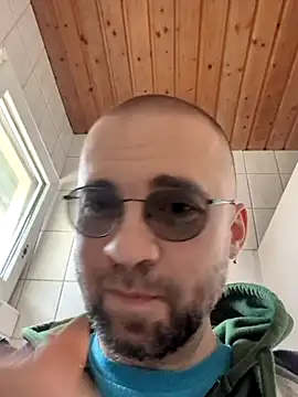 gayboyx77 online show from 04-19-26, 10:27